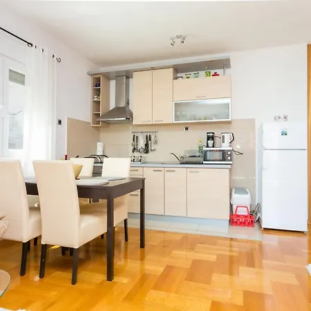 With Parking Space Seget Donji, - 21374