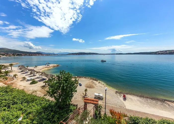 Lejlighed With Parking Space Seget Donji, - 21374 *